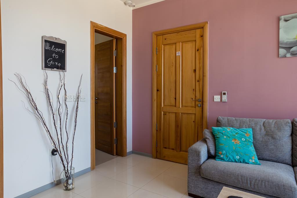 Għajnsielem Seaview Luxury Penthouse With Shared Swimming Pool 아파트 외부 사진