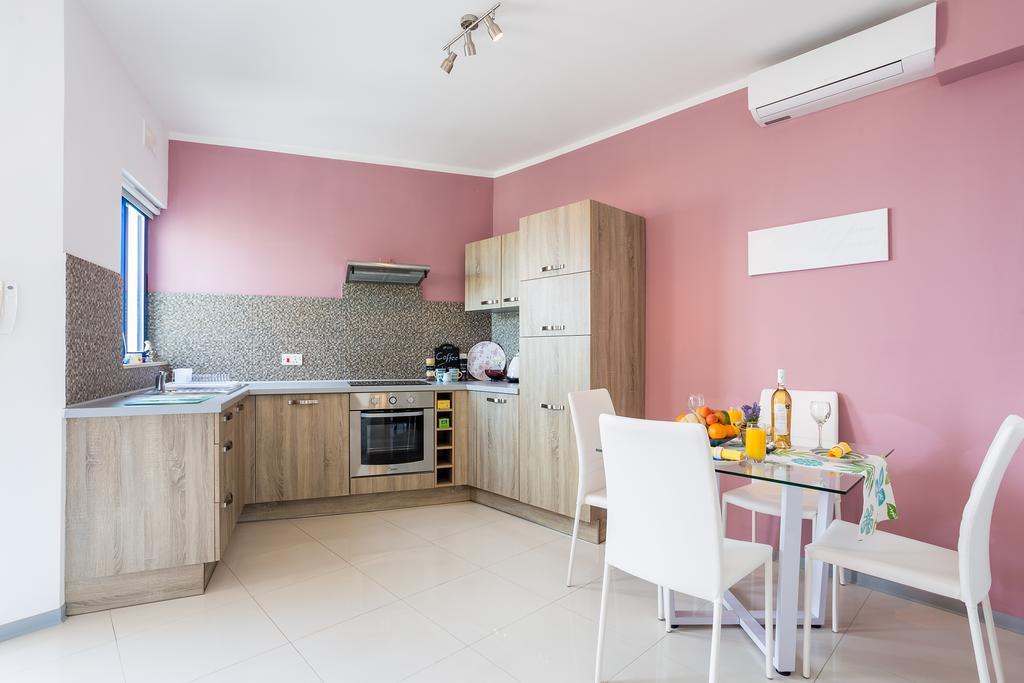 Għajnsielem Seaview Luxury Penthouse With Shared Swimming Pool 아파트 외부 사진